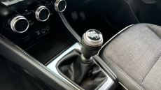 Renault Captur 1.3 TCE 130 BOSE Launch Edition 5dr Petrol Hatchback